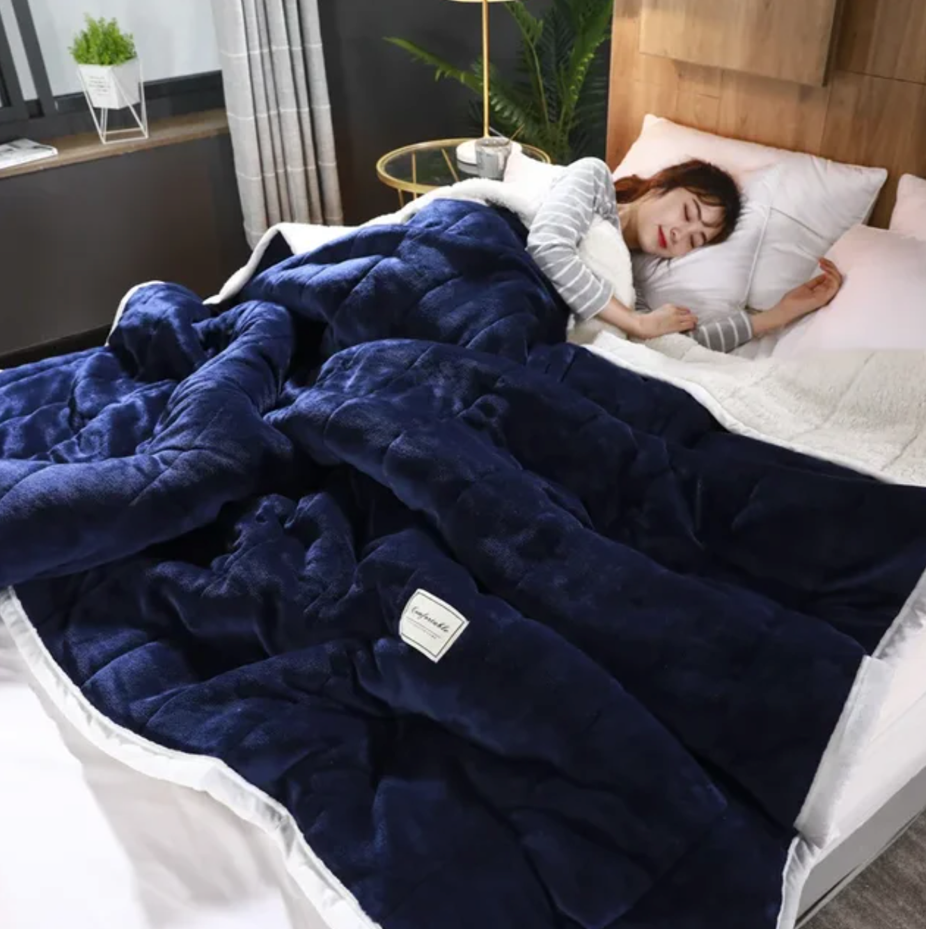 FLUFFY FLEECE™ | COMFY