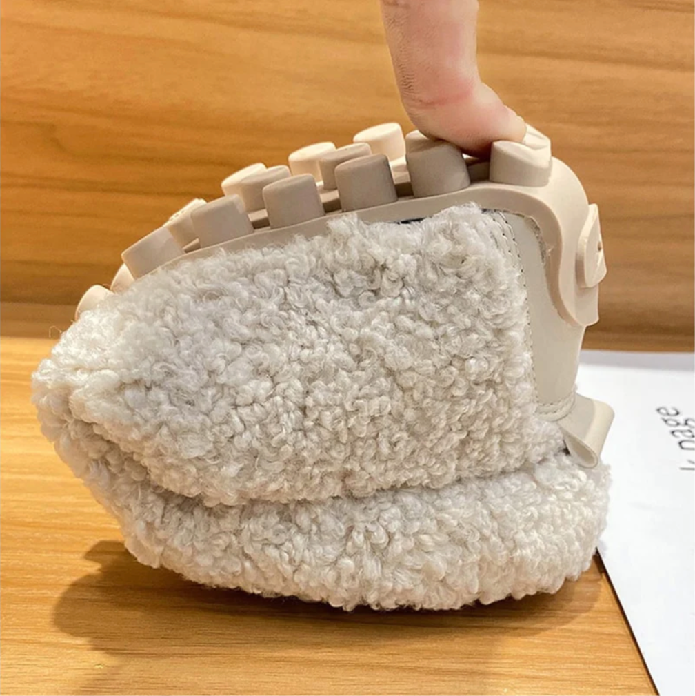 FLUFFY PANTOFFELS™ | COMFY & WARM